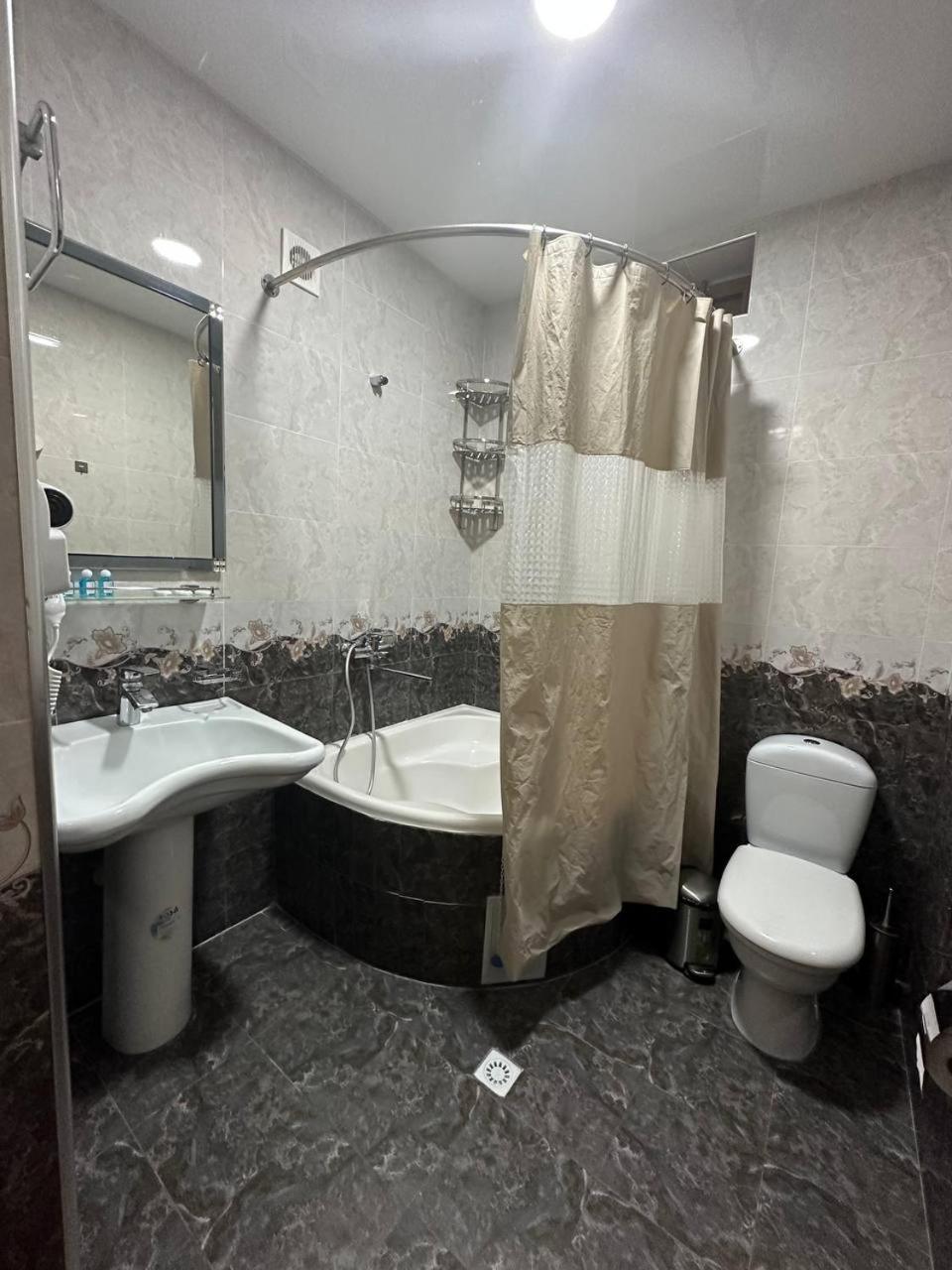 Poyi Kalon Teracce Hotel حلال 부하라 외부 사진